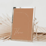 Invitación Tabla de Arco de Óxido Boho Número de Tabla Tres<br><div class="desc">Diseñado para coordinar con para la colección de invitaciones a bodas "Arches Minimalistas". Para cambiar detalles, haga clic en "Detalles". Para mover el texto o cambiar el tamaño, la fuente o el color, haga clic en "Editar usando la herramienta de diseño". Vea el enlace de la colección en esta página...</div>