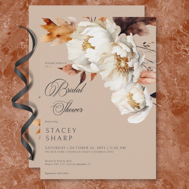 Invitación Tan rústico y crema caída Floral y ducha de hojas (Rustic Tan & Cream Fall Floral & Leaves Shower Invitation)