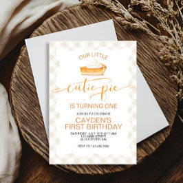 Invitación Tarta de calabaza Cutie Pie Plaid de otoño Cumplea