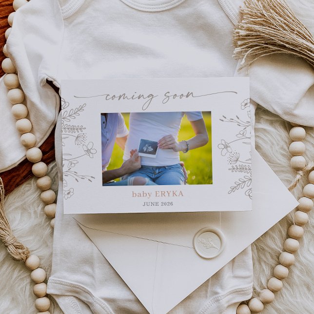 Invitación Taupe Wildflower Boho Pregnancy Announcement Card (Subido por el creador)