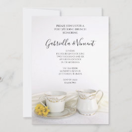 Invitación Tea Cup con Daisies Amarillos Post Boda Brunch