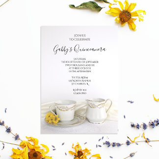 Invitación Tea Cup y el Fiesta Quinceanera de Daisies Amarill