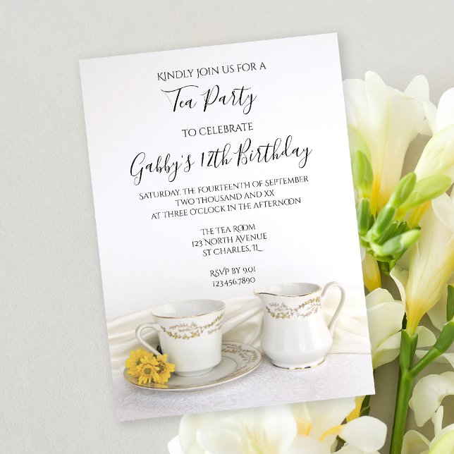 Invitación Tea Cup y Yellow Daisies Birthday Tea Fiesta (Subido por el creador)