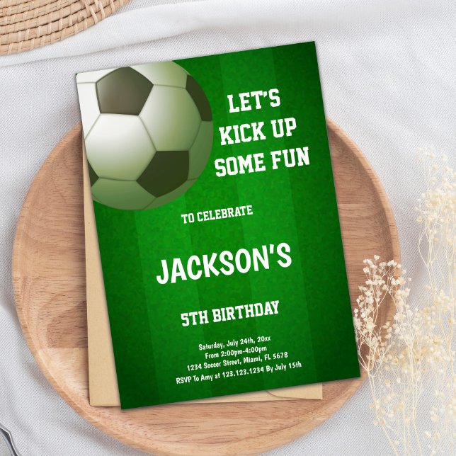 Invitación Tema del fútbol verde para los niños (5th Soccer Birthday Invitations)