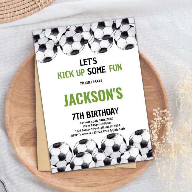 Invitación Tema deportivo de campo verde para Fiesta infantil (Soccer Birthday Invitations)