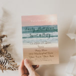Invitación Temática de la playa de verano dulce de sol rosado<br><div class="desc">Esta invitación a la fiesta de cumpleaños Sweet 16 ofrece un elegante diseño temático de playa de verano con una magnífica puesta de sol. Este artículo se muestra en papel estándar, pero puede ser personalizado a cualquier papel de color que desee. ¡Hay muchas opciones para la personalización! Introduzca en su...</div>