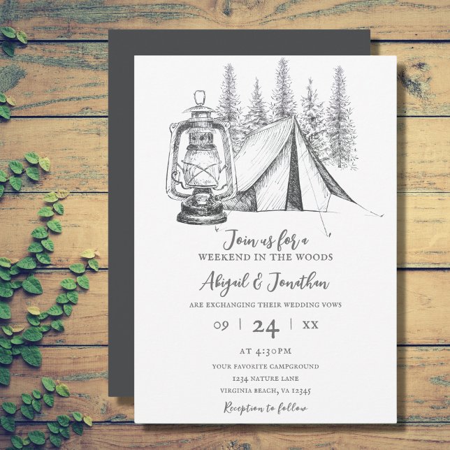 Invitación Tent, Lantern and Woodland Sketch Camping Wedding (Tent, Lantern and Woodland Sketch Camping Wedding Invitation)