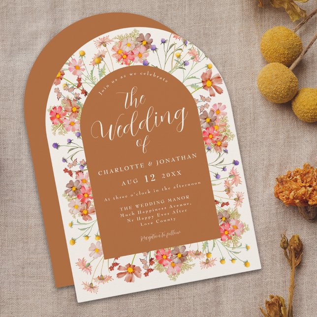 Invitación Terracotta Boda Floral (Boho fall floral wildflower arch elegant script terracotta burnt orange wedding invitation )