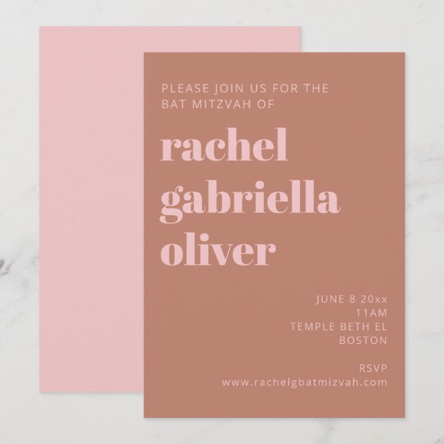 Invitación Tipografía audaz Terracota y Bat rosa Mitzvah (Anverso / Reverso)