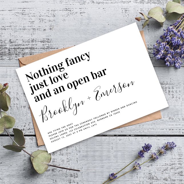 Invitación Tipografía divertida Boda blanco negro (Invite friends and family to your wedding with this funny, modern minimalist wedding invitation )