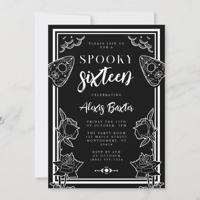 Invitación Típografía floral blanca gótica dulce dieciséis (Anverso)