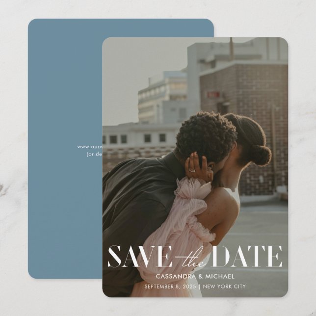 Invitación Tipografía moderna Boda fotográfico azul Save Date (Anverso / Reverso)
