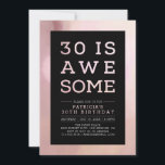 Invitación Tipografía moderna color rosa mármol 30 Fiesta de<br><div class="desc">Celebremos su 30 aniversario con esta elegante invitación a la fiesta. Este diseño presenta una tipografía moderna "30 is Awesome" con un bonito fondo en tonos rosados. Hay más invitaciones de cumpleaños y suministros de fiesta disponibles en mi tienda BaraBomDesign. Si necesita un diseño personalizado, póngase en contacto conmigo por...</div>