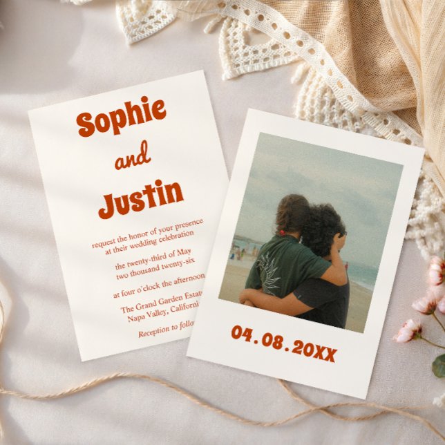Invitación Tipografía Naranja Quemada Retro para Boda (Subido por el creador)