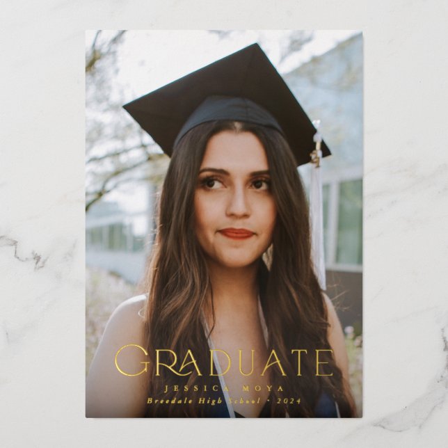Invitación tipográfica de dos graduaciones fotográ (Anverso)
