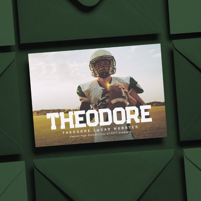 Invitación Titular de la graduación de la foto del atleta con (Subido por el creador)