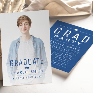 Invitación Título de graduación con tipografía simple moderna