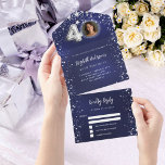 Invitación Todo En Uno 40.º cumpleaños foto azul marino estrellas de plat<br><div class="desc">Un fondo azul marino,  decorado con estrellas. El color azul es desigual. Personalice y agregue una foto,  nombre,  detalles del fiesta,  fecha RSVP,  dirección de retorno y nombre.</div>
