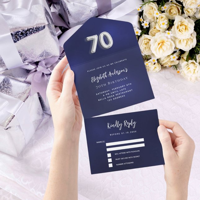 Invitación Todo En Uno 70.º natalicio rsvp de plata azul marino (Subido por el creador)