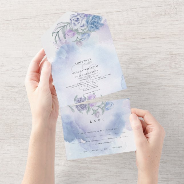 Invitación Todo En Uno Acuarela Azul Dusto Muy Peri Floral Todo En Uno (desgarro)