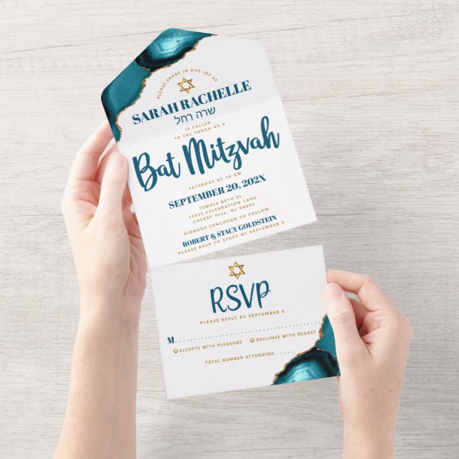 Invitación Todo En Uno Bat Mitzvah Turquesa Ágata Script Negrita Moderna (desgarro)