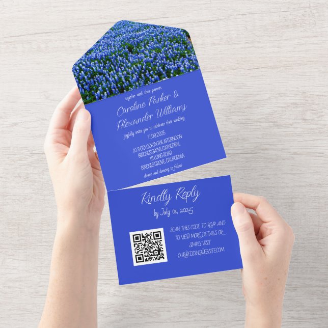 Invitación Todo En Uno Bluebonnets Texas Texan Elegant Boda de código QR (desgarro)