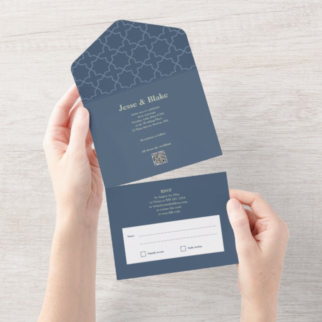 Invitación Todo En Uno Boda azul con patrón de laberinto (desgarro)