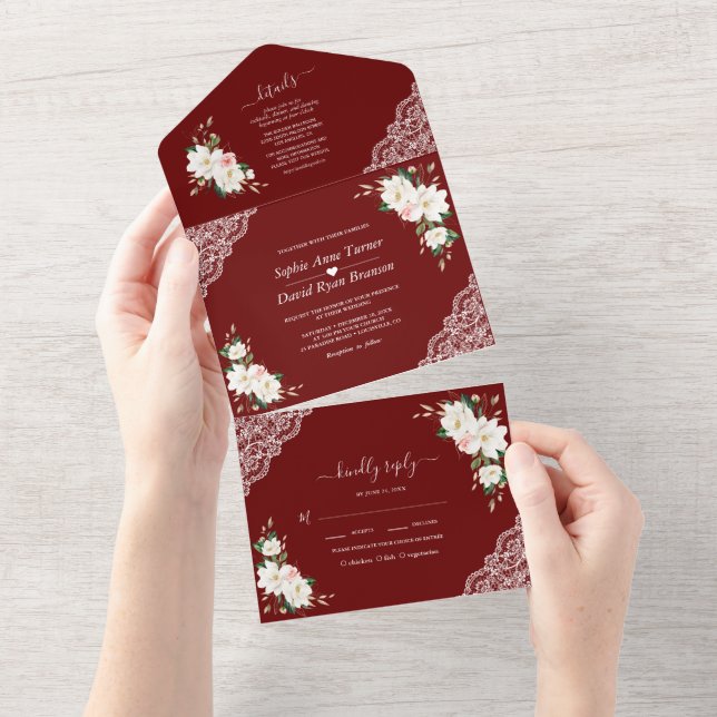 Invitación Todo En Uno Boda Borgoña de flores rosas de la Magnolia blanca (desgarro)
