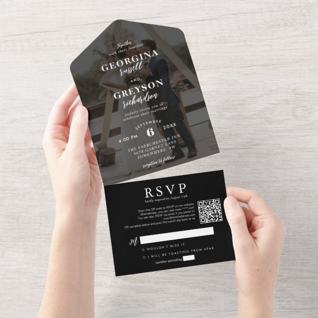 Invitación Todo En Uno Boda de código QR de foto RSVP negro con clase (desgarro)