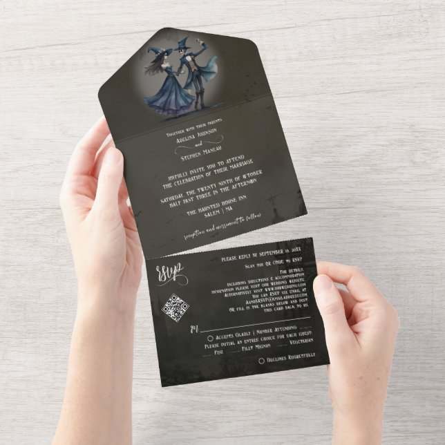Invitación Todo En Uno Boda de código QR de monograma simple en Halloween (desgarro)