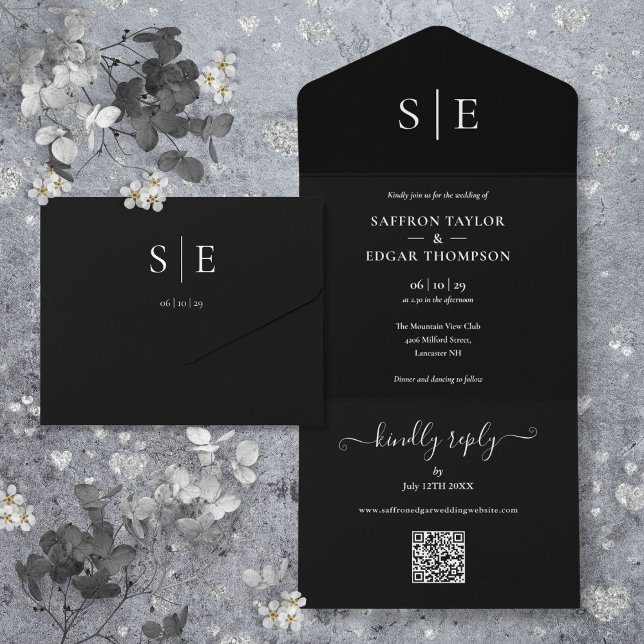 Invitación Todo En Uno Boda De Código QR Monograma Blanco Y Negro (Black And White Monogram QR Code Wedding All In One Invitation)