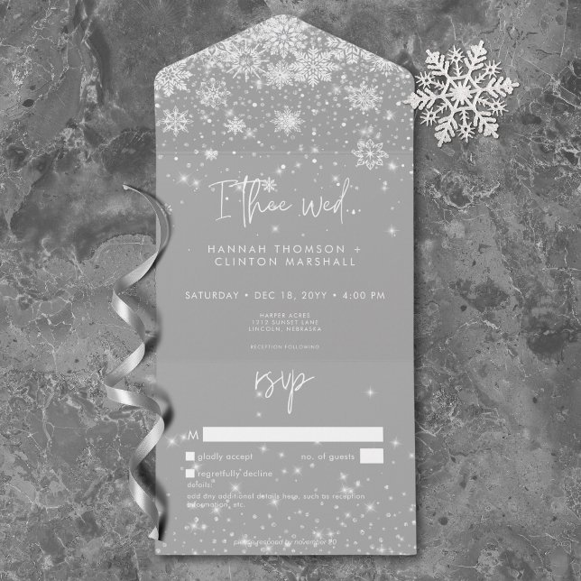 Invitación Todo En Uno Boda de copos de nieve con espuma blanca moderna s (Modern White Sparkle Snowflakes Wedding No Dinner All In One Invitation)