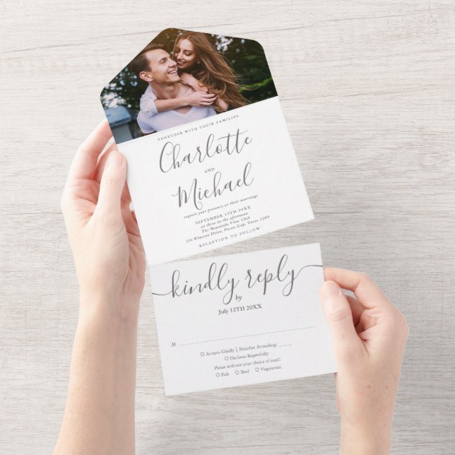 Invitación Todo En Uno Boda De Fotos Gris Y Blanco Moderno De Guión (desgarro)