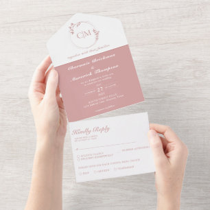 Invitación Todo En Uno Boda de monograma rosa rosado con polvo