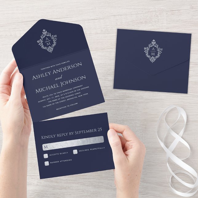 Invitación Todo En Uno Boda Escudo Navy Blue Faux Relieve metalizado plat (Subido por el creador)
