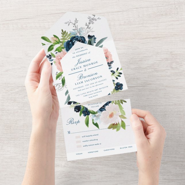 Invitación Todo En Uno Boda floral azul marino y rubor (desgarro)