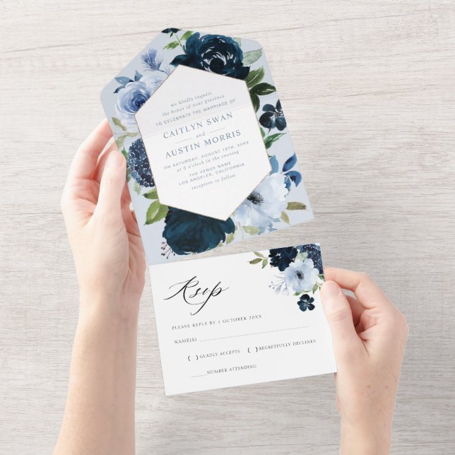 Invitación Todo En Uno Boda floral marina y acuarela azul claro (desgarro)