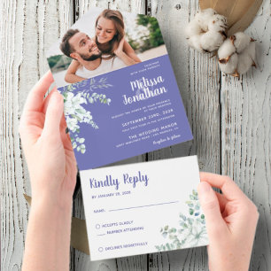 Invitación Todo En Uno Boda fotográfico morado de flores gentiles romanti