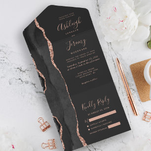 Invitación Todo En Uno Boda oscura de rosa negra moderna dorada ágata