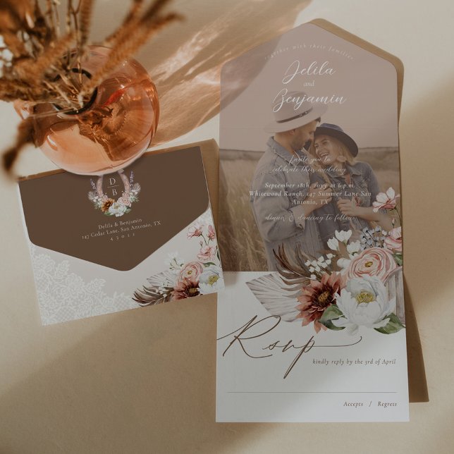 Invitación Todo En Uno Boho Floral Country Western Monograma Boda de foto (Boho Floral Country Western Monogram Photo Wedding All In One Invitation)