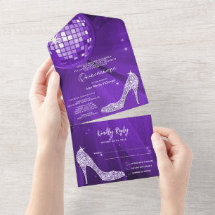 Invitación Todo En Uno Bola de Disco y Tacones Morados Quinceañera