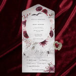 Invitación Todo En Uno Cena floral rústica gótica negra y borgoñona<br><div class="desc">DISPONIBLE CON O SIN CÓDIGO QR O CON O SIN OPCIONES DE SELECCIÓN DE CENAS. Presentamos nuestra encantadora y única invitación de bodas con temática de Halloween, perfecta para parejas que se atreven a aceptar lo extraordinario! En un marco gris agrio y angustiado, esta invitación combina la belleza etérea de...</div>