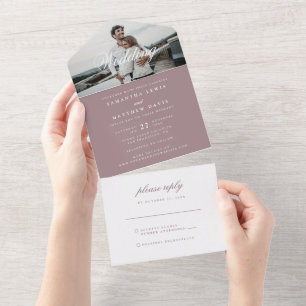 Invitación Todo En Uno Clásico Elegante Script Morado Malva Foto Boda