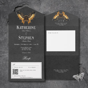 Invitación Todo En Uno Código QR de Moody Gothic Gold y Black Moth