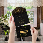 Invitación Todo En Uno Confesti de oro negro de la fiesta de cumpleaños R<br><div class="desc">Un fondo negro clásico,  confeti dorado y texto. Personalice y agregue sus detalles.</div>