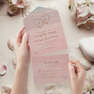 Invitación Todo En Uno Corazones rosas en la boda de la playa de destino