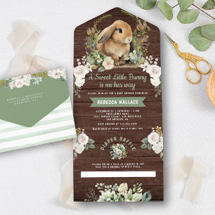 Invitación Todo En Uno Cute Bunny Sage Green Floral Wood Baby Shower