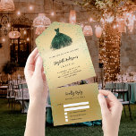 Invitación Todo En Uno Dulce 16 vestido de oro verde esmeralda purpurina<br><div class="desc">Un dorado falso decorado con purpurina falso verde,  chispas y un vestido verde esmeralda. Personaliza y agrega tu nombre,  y los detalles.</div>