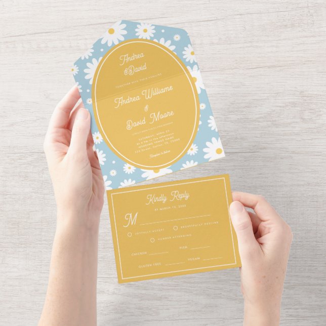Invitación Todo En Uno Dusty Blue Groovy Daisy 70 Boda amarillo brillante (desgarro)