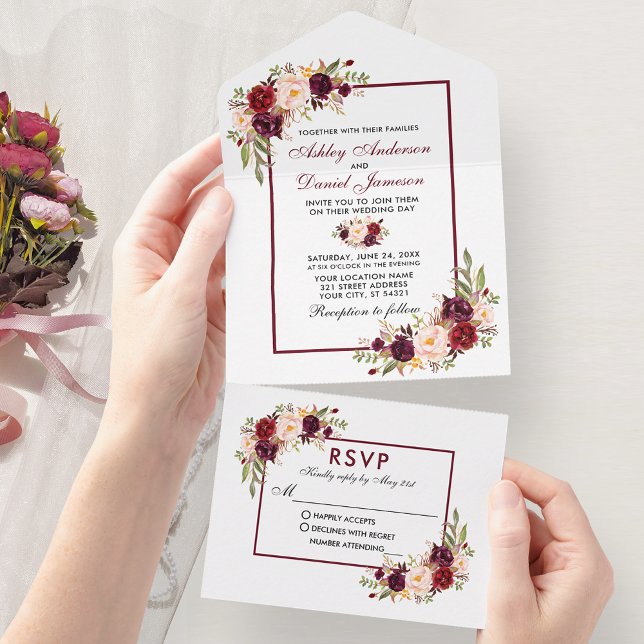 Invitación Todo En Uno Elegante acuarela Borgoña Boda floral (All In One Wedding Invitation with tear off RSVP Card.)